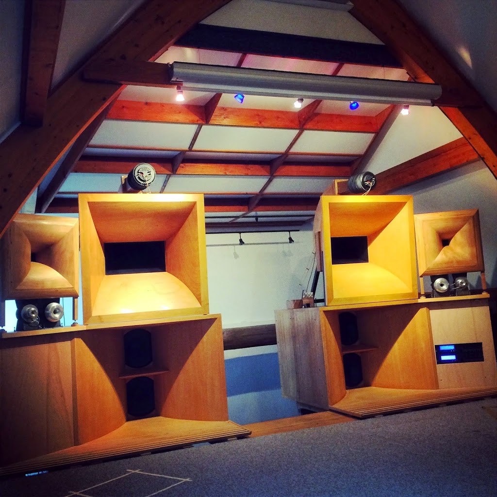 Jacques Ledauphin stereo six way active set-up